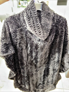 Furious Fur Faux Fur Chevron Poncho Black Like New